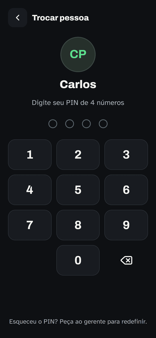 Tela real: o funcionário digita o PIN de 4 números